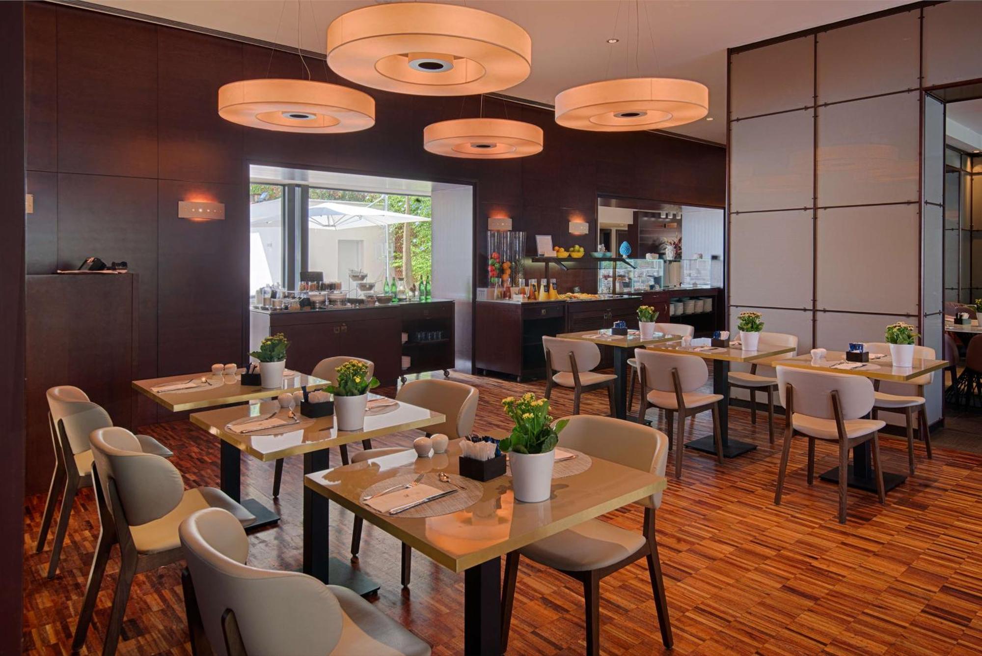 Nh Hotel 4*